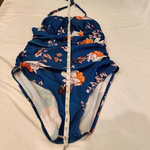 One Pieces Blue Floral Swimsuit New With Tag - Picture 5 of 11